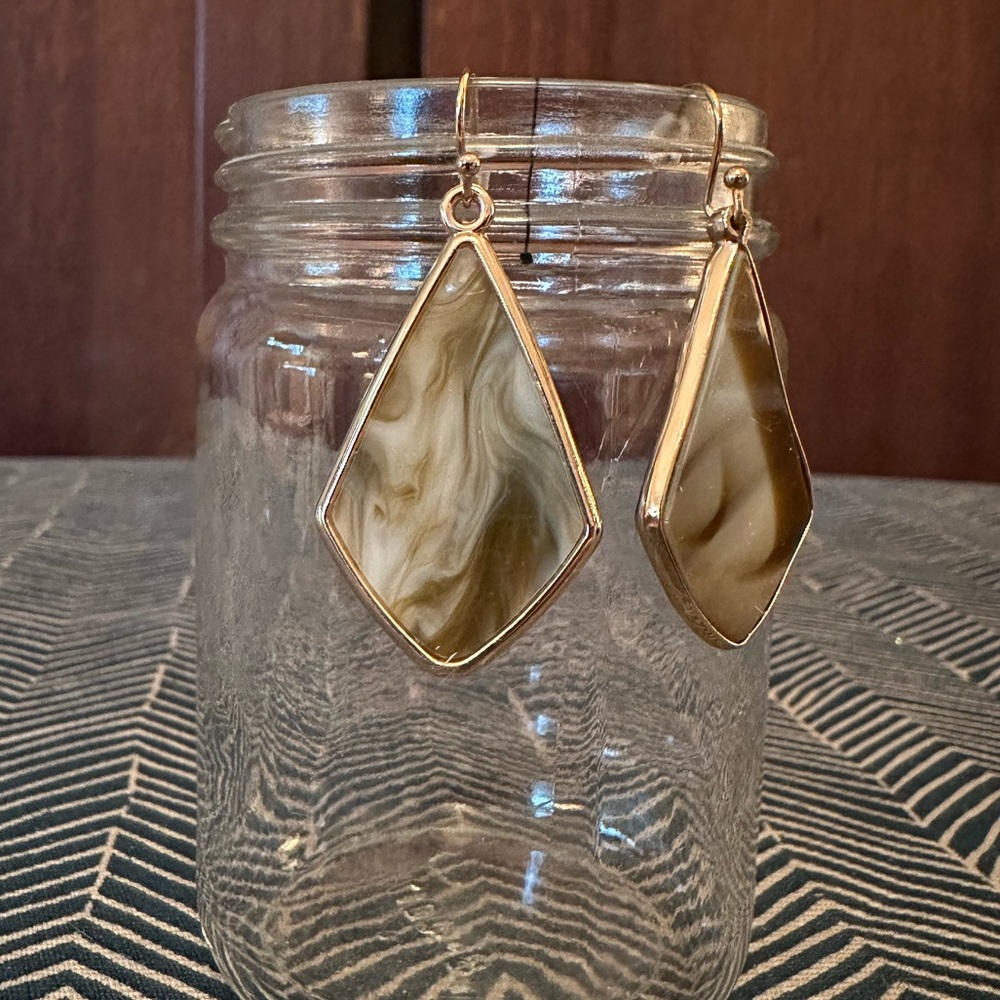 Gold & stained glass look : earrings 🤎 - Picture 3 of 3